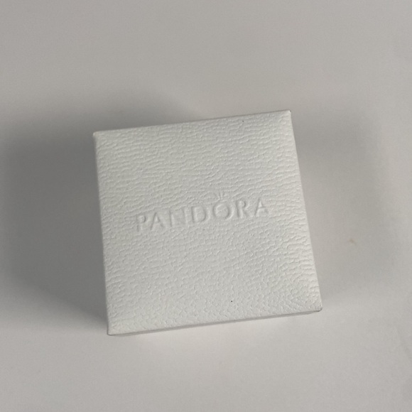 Pandora Mom (retired) charm - Picture 3 of 7